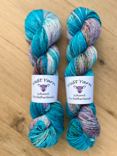 Load image into Gallery viewer, Head over Heels - Singles - WeStYarn