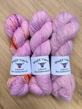 Load image into Gallery viewer, Flaming Lilac Deluxe Sock
