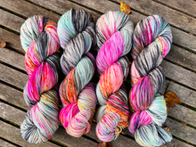 Afbeelding in Gallery-weergave laden, Warp Speed Bioluxe Sock
