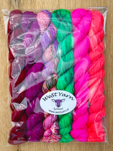 Load image into Gallery viewer, Sangria, por favor!  Mini Set in Deluxe or Tweedy Deluxe Sock
