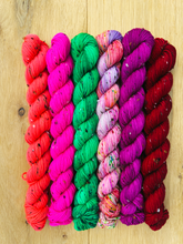 Load image into Gallery viewer, Sangria, por favor!  Mini Set in Deluxe or Tweedy Deluxe Sock
