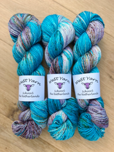 Load image into Gallery viewer, Head over Heels - Singles - WeStYarn
