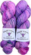 Afbeelding in Gallery-weergave laden, Whimsical Magic Bioluxe Sock
