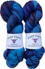 Load image into Gallery viewer, Midnight Waters Deluxe Sock
