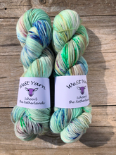 Load image into Gallery viewer, Minty Spring Deluxe Sock - WeStYarn
