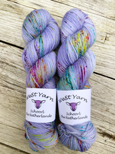 Afbeelding in Gallery-weergave laden, Wake me Up Deluxe Sock - WeStYarn
