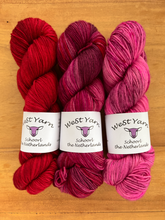 Load image into Gallery viewer, Lampone Deluxe Sock
