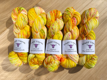 Afbeelding in Gallery-weergave laden, Springflowers Bioluxe Sock
