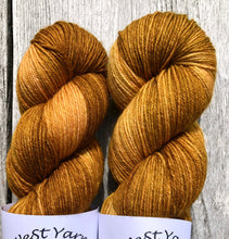 Load image into Gallery viewer, Claro Deluxe Sock - WeStYarn
